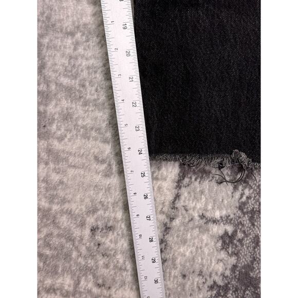 Vintage Levis Jeans 26 In Womens 501 High Rise Raw Hem Black Denim - Picture 5 of 8